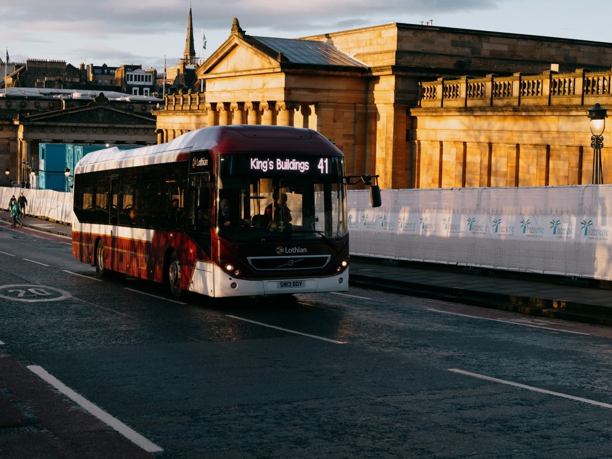 Edinburgh Lothian Bus