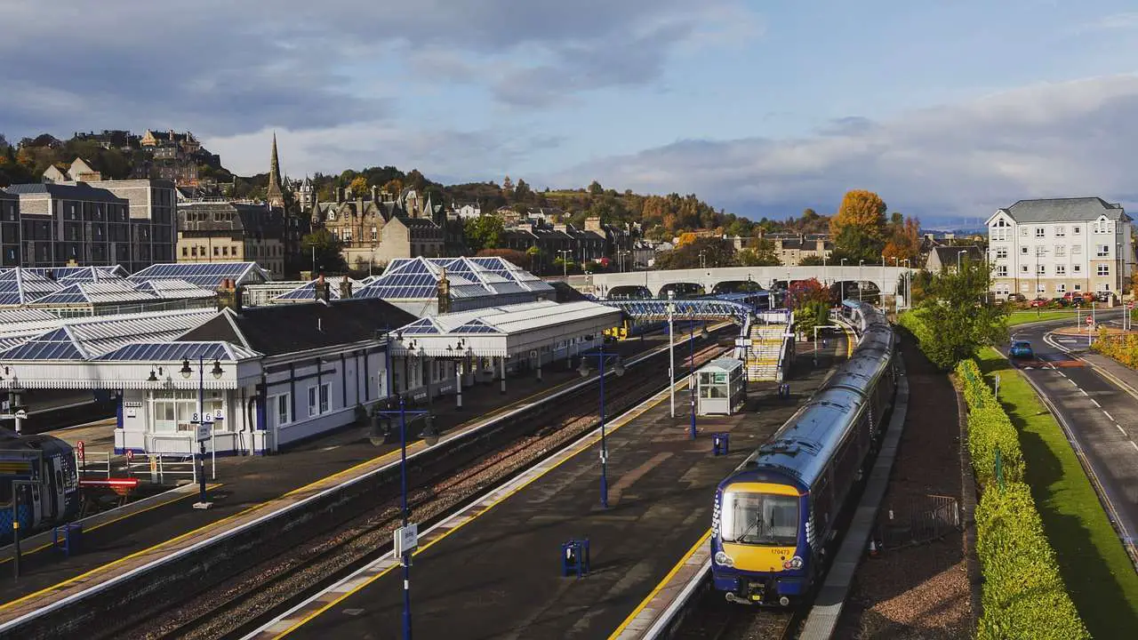 How to Tour Scotland by Train - The Ultimate Guide 21